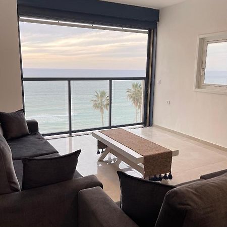 Onthesea Bat Yam Apartment Екстериор снимка