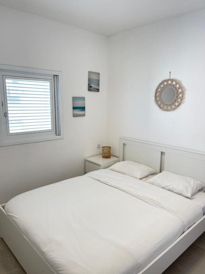 Onthesea Bat Yam Apartment Екстериор снимка