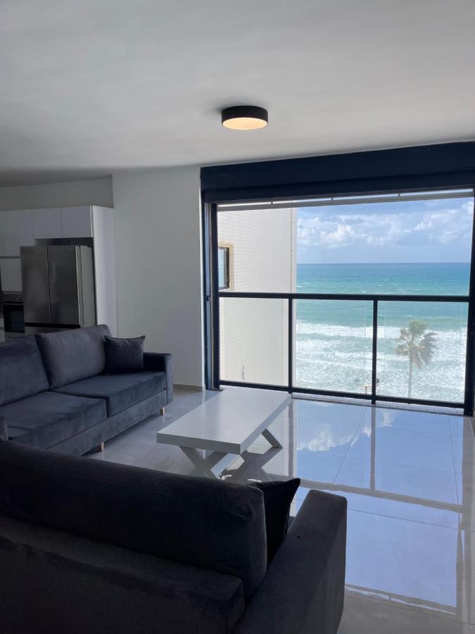 Onthesea Bat Yam Apartment Екстериор снимка