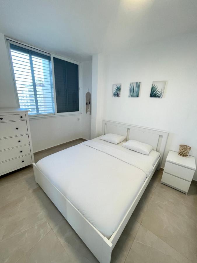 Onthesea Bat Yam Apartment Екстериор снимка